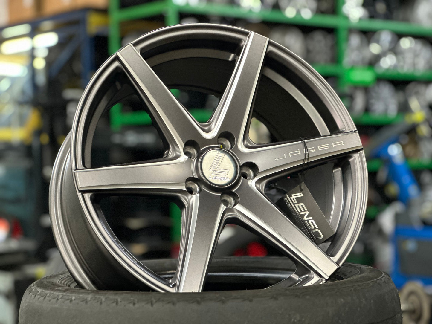 New 17X7.5 ET35 Lenso Jager Craft Rim (4 wheel) Matt Gunmetal 5X100
