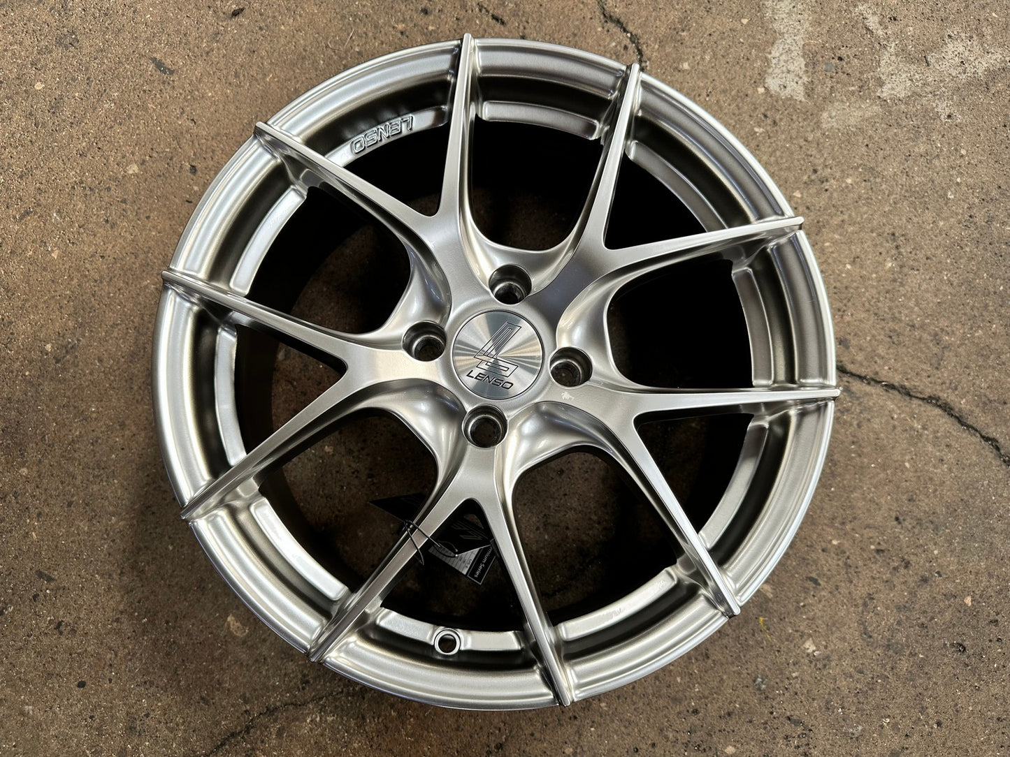 New 16X7 ET35 Lenso Jager Dyna Rim (4 wheel) Gloss Silver 4X100