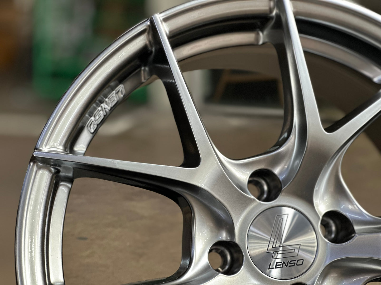 New 16X7 ET35 Lenso Jager Dyna Rim (4 wheel) Gloss Silver 4X100