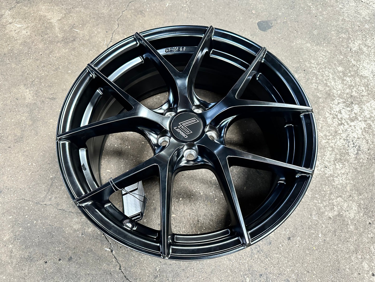 New 17X7.5 ET35 Lenso Jager Dyna Rim (4 wheel) Matt Black 5X114.3