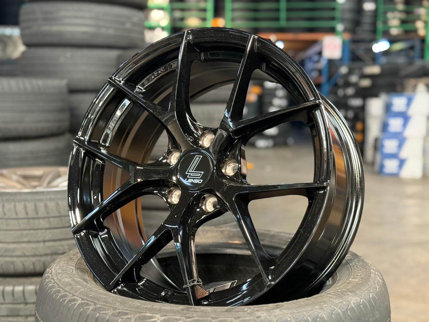 New 17X7.5 ET35 Lenso Jager Dyna Rim (4 wheel) Gloss Black 5X114.3