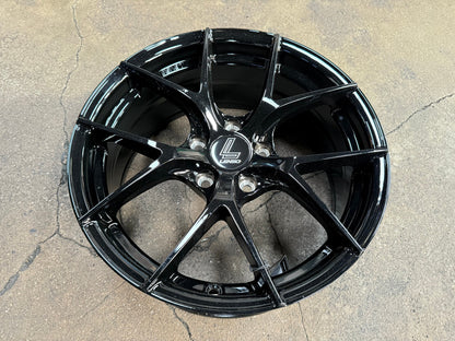 New 17X7.5 ET35 Lenso Jager Dyna Rim (4 wheel) Gloss Black 5X114.3
