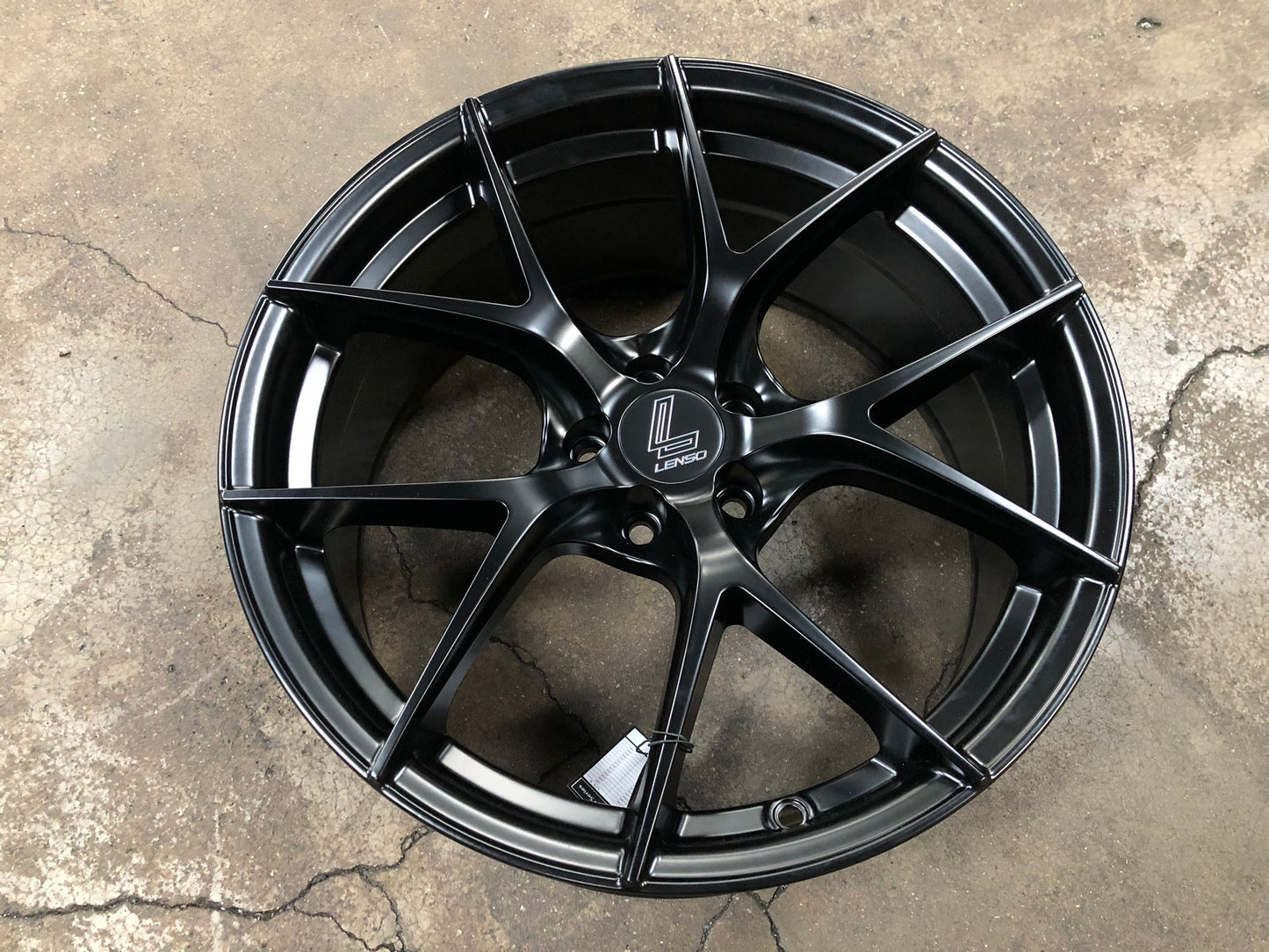 New 18X8.5 ET35 Lenso Jager Dyna Rim (4 wheel) Matt Black 5X100
