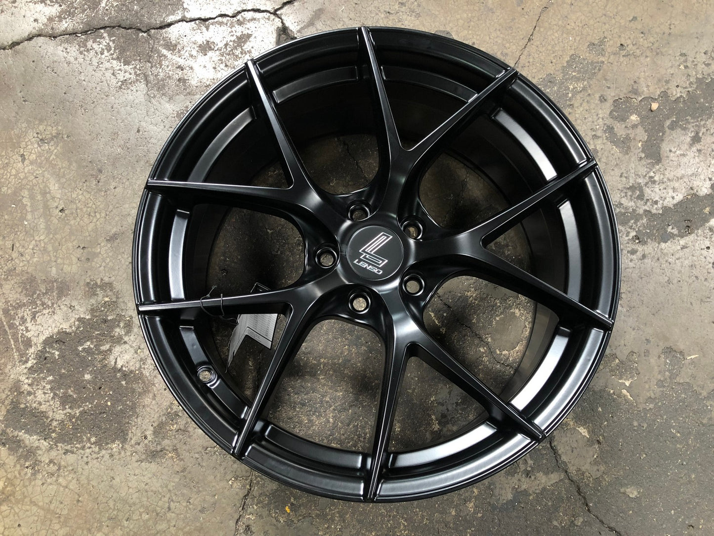 New 18X8.5 ET42 Lenso Jager Dyna Rim (4 wheel) Matt Black 5X108