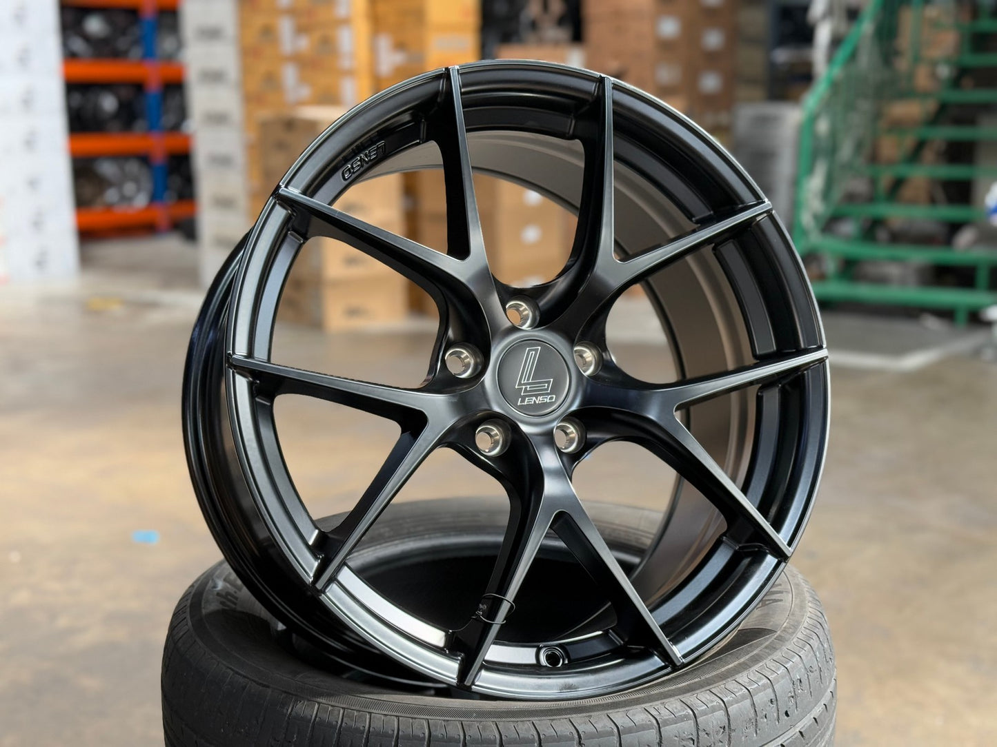 New 18X8.5 ET42 Lenso Jager Dyna Rim (4 wheel) Matt Black 5X112
