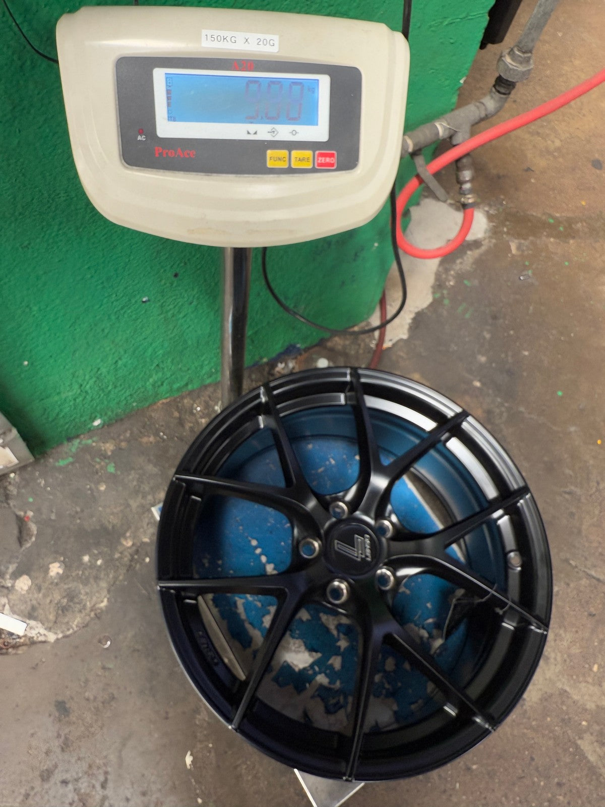 New 18X8.5 ET42 Lenso Jager Dyna Rim (4 wheel) Matt Black 5X112