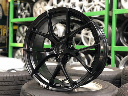 New 18X8.5 ET35 Lenso Jager Dyna Rim (4 wheel) Matt Black 5X114.3