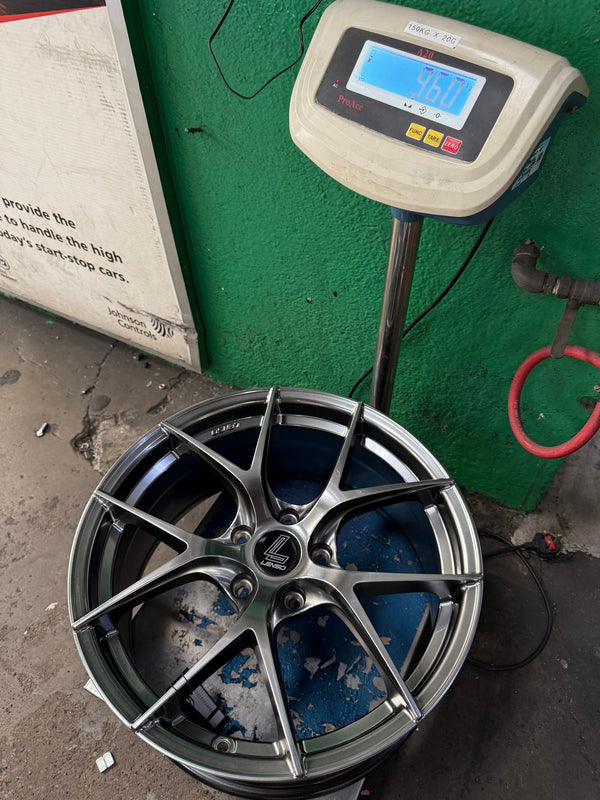 New 18X8.5 ET42 Lenso Jager Dyna Rim (4 wheel) Hyper Black 5X114.3