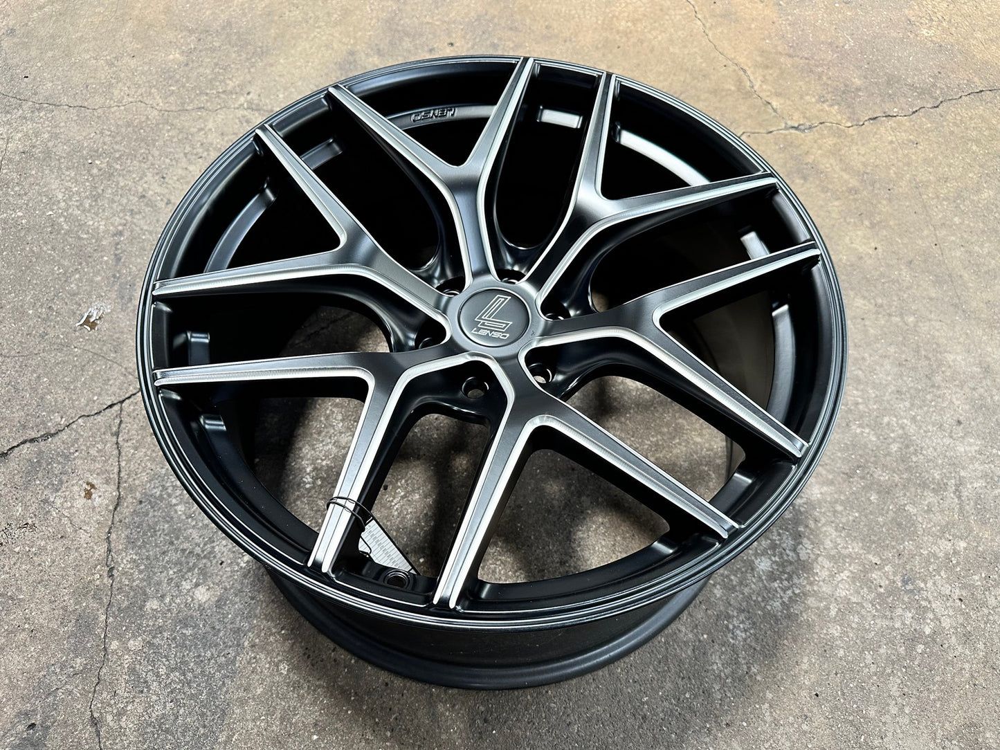 New 20X9 ET20 Lenso Jager Dyna Rim (4 wheel) Matt Black 5X114.3