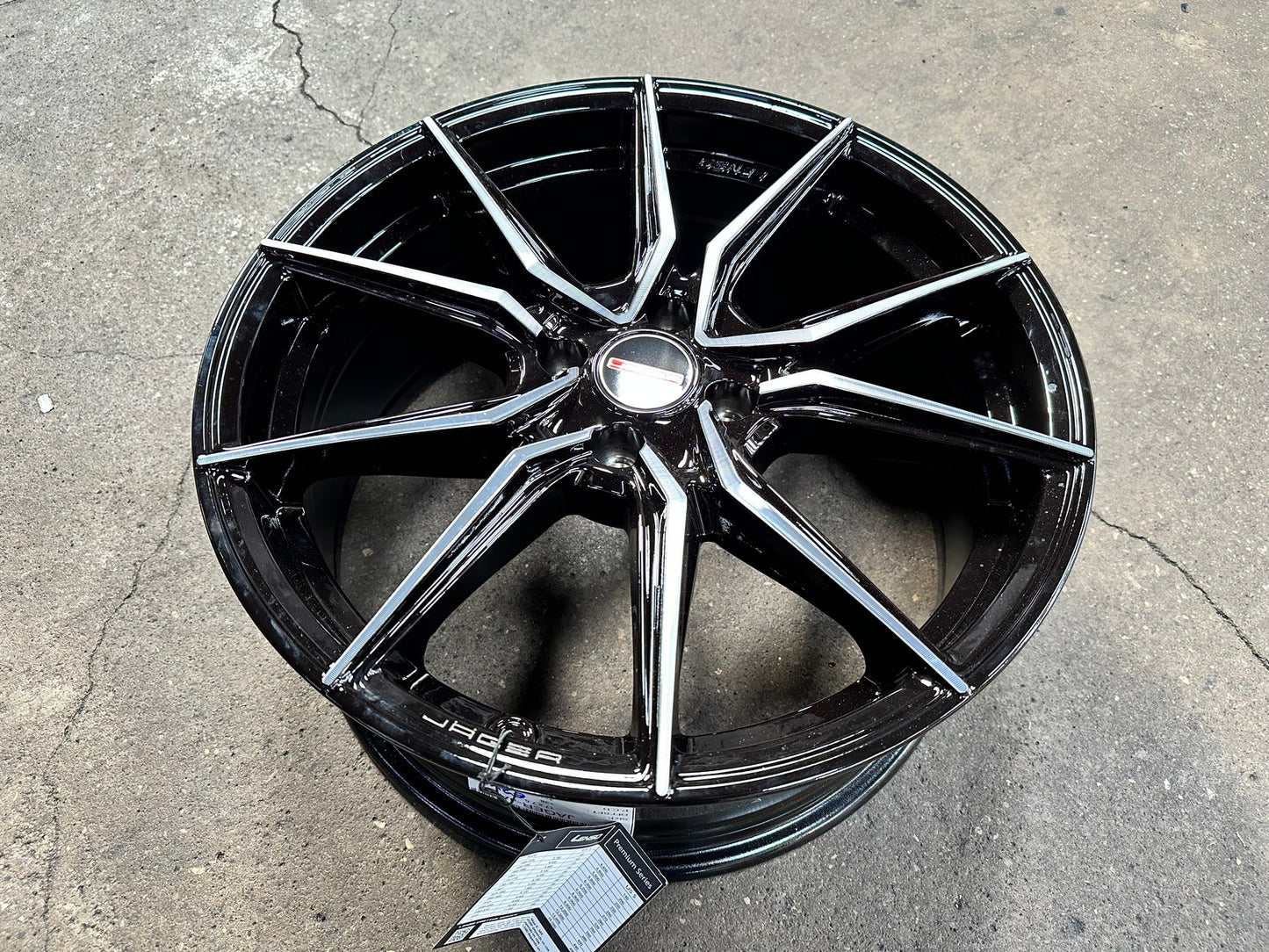 New 17X7.5 ET38 Lenso Jager Java Rim (4 wheel) Gloss Black 4X100