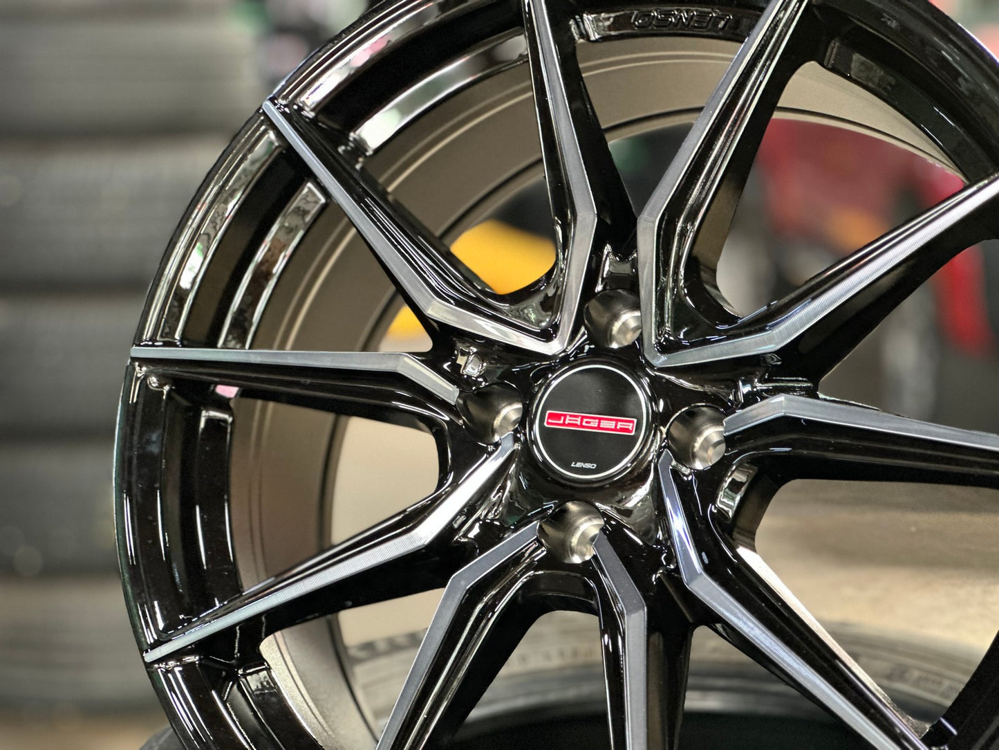 New 17X7.5 ET38 Lenso Jager Java Rim (4 wheel) Gloss Black 4X100