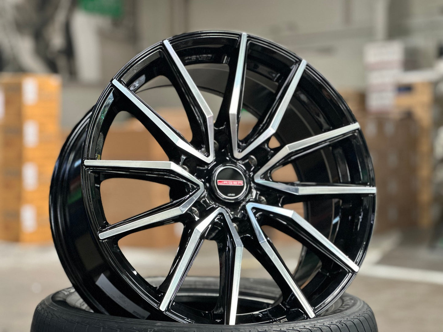 New 18X8.5 ET40 Lenso Jager Onix Rim (4 wheel) Gloss Black PF 6X139.7