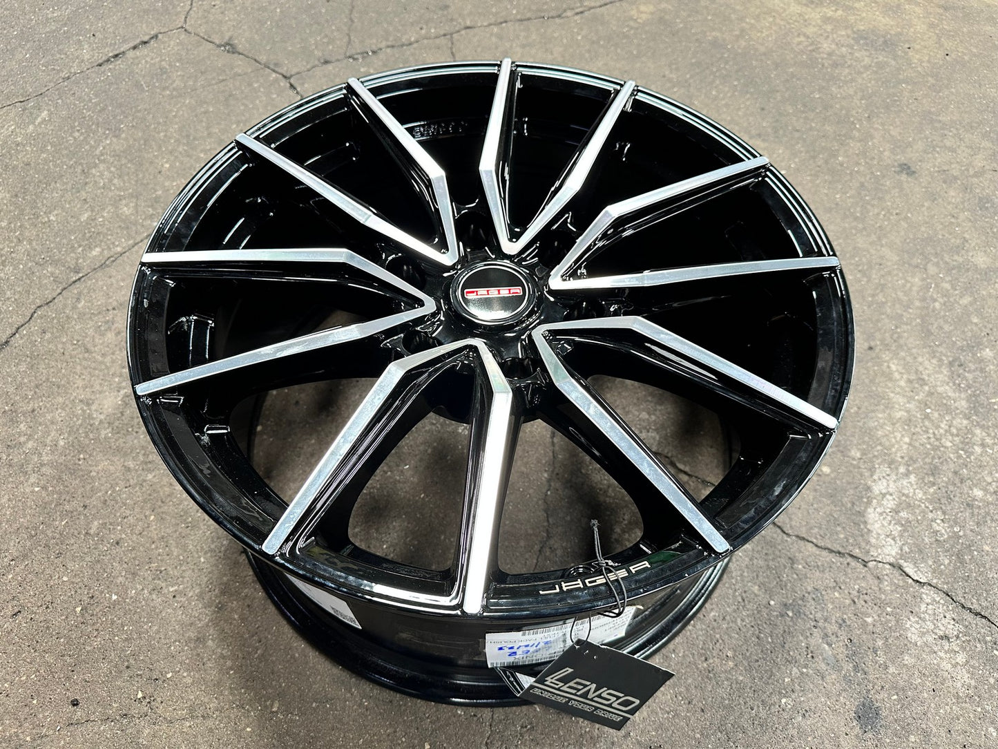 New 18X8.5 ET40 Lenso Jager Onix Rim (4 wheel) Gloss Black PF 6X139.7