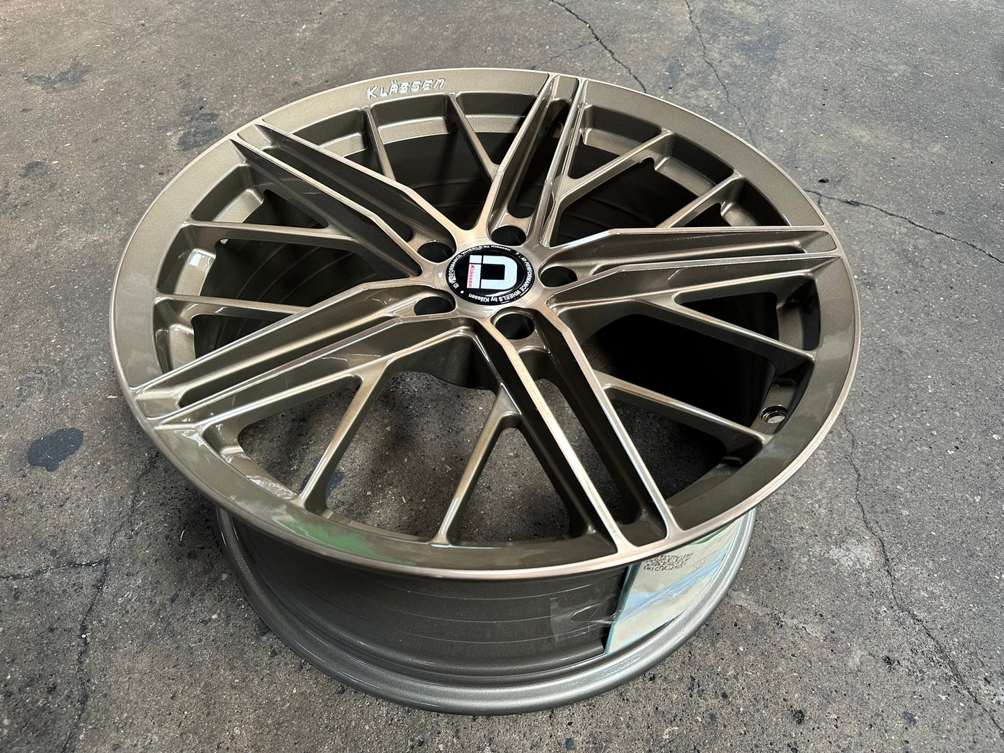 New 19X8.5 ET40 Klassen ID F53R Rim (4 wheel) Gloss Gunmetal 5X108