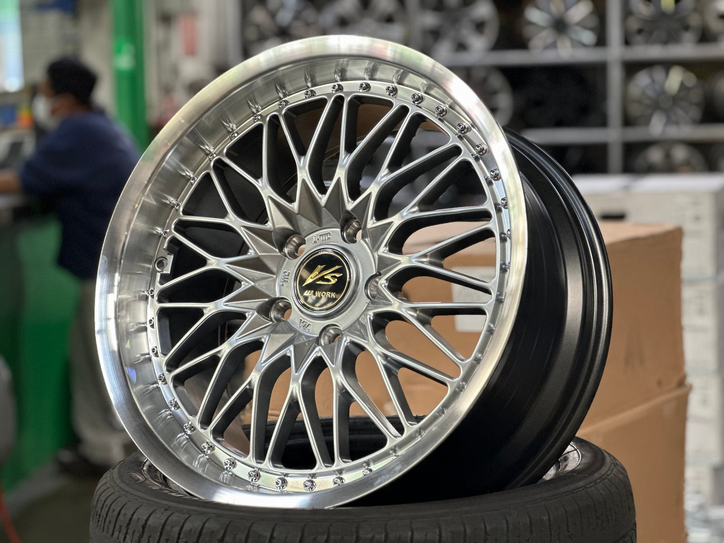 New 18X8.5 ET35 Work DesignRim (4 wheel) Hyper Black 5X120