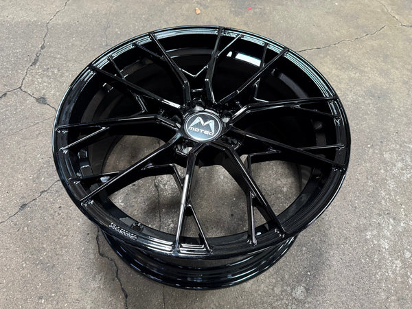 New 19X8.5 ET43 Motec MCR7 Rim (4 wheel) Gloss Black 5X112