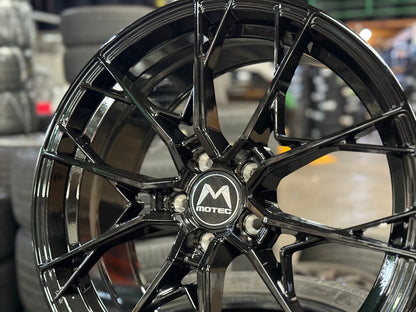New 19X8.5 ET43 Motec MCR7 Rim (4 wheel) Gloss Black 5X112