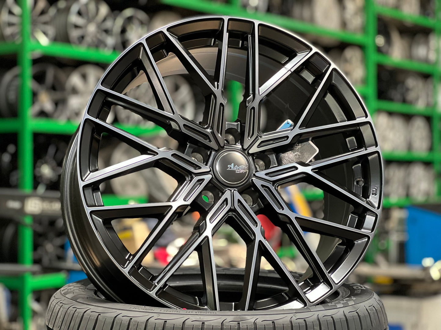 New 19X8.5 ET40 Advanti Reagan Rim (4 wheel) Matt Black 5X114.3