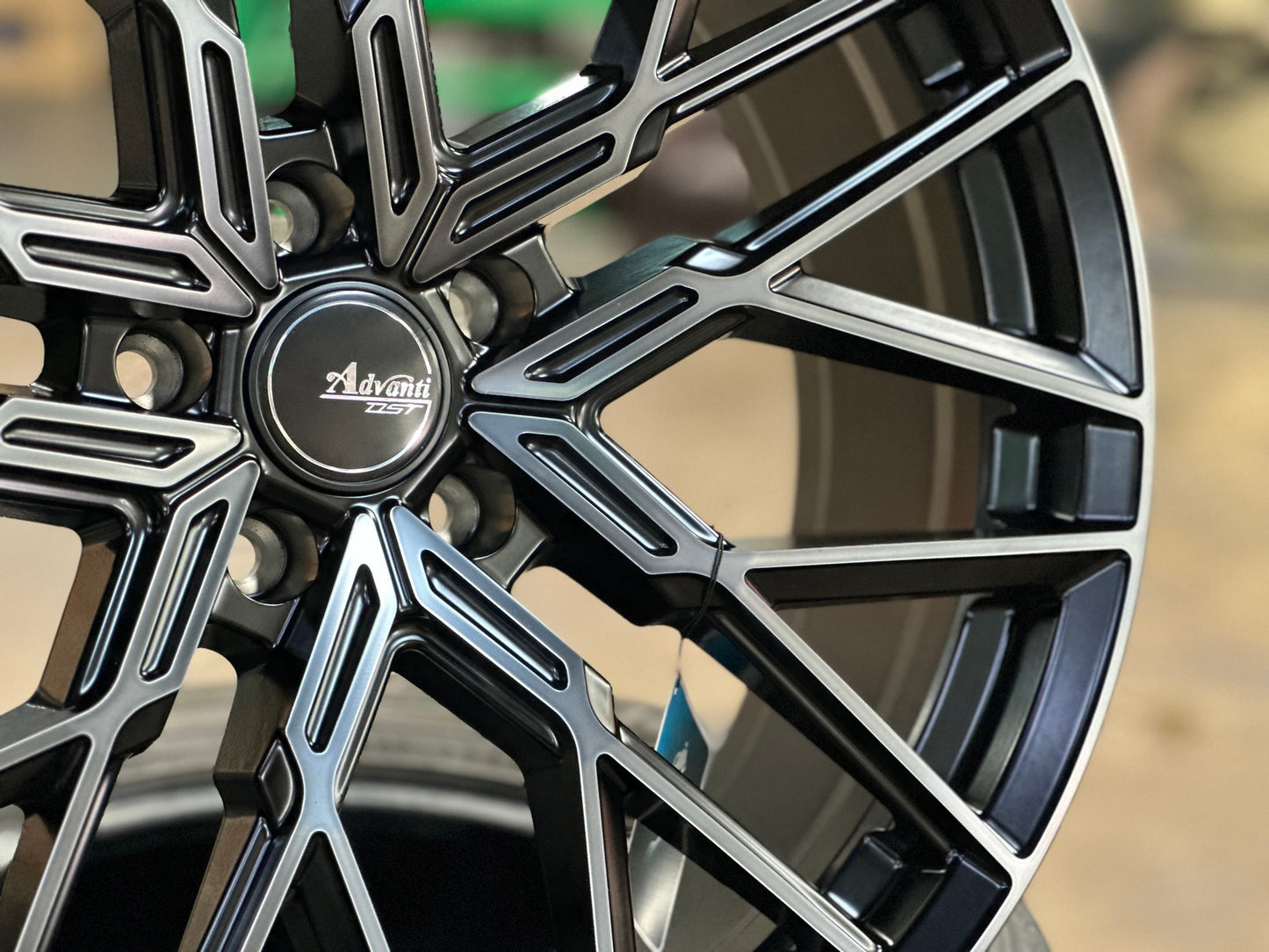 New 20X8.5 ET35 Advanti Reagan Rim (4 wheel) Matt Black 5X114.3