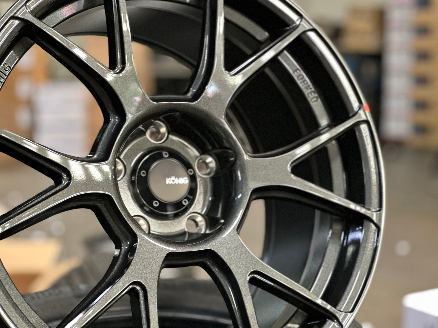 New 18X9.5 ET38 Konig Ampliform Rim (4 wheel) Gloss Gunmetal 5X120