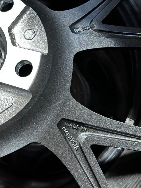 New 18X9.5 ET38 Konig Ampliform Rim (4 wheel) Gloss Gunmetal 5X120