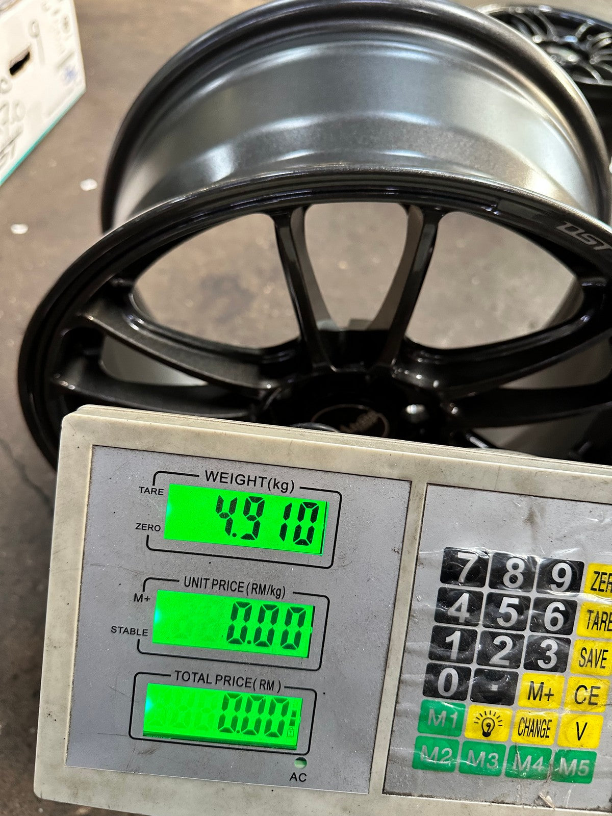 New 15X7 ET35 Advanti Ameros Rim (4 wheel) Gloss Gunmetal 4X100