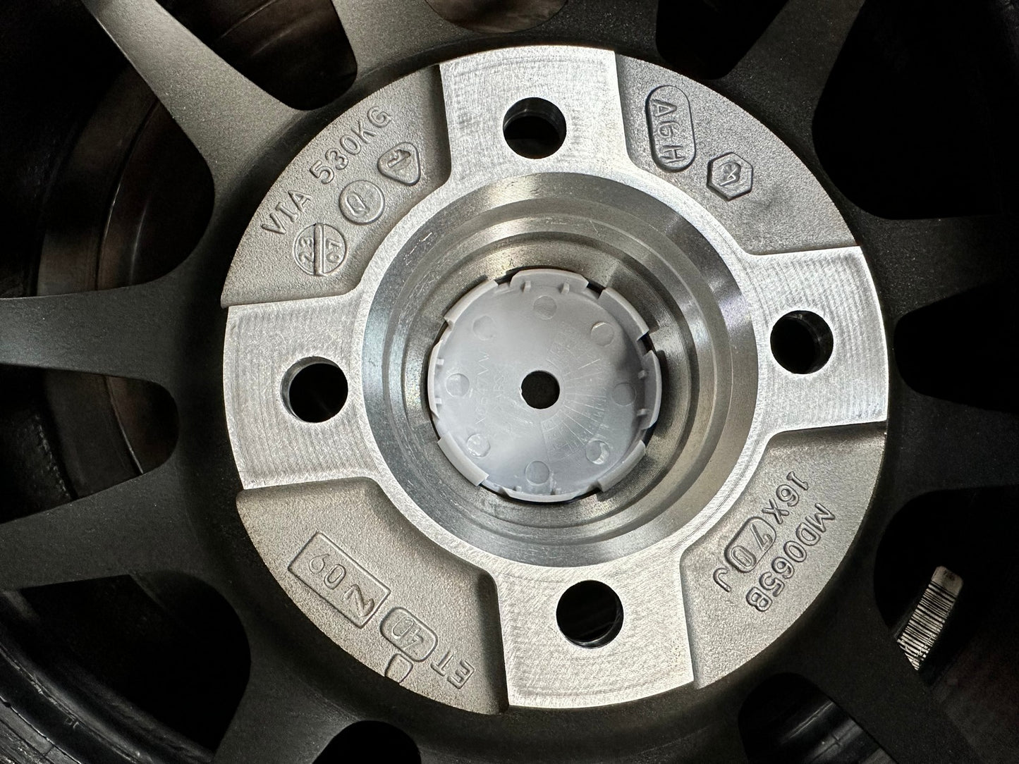 New 16X7 ET40 Advanti Ameros Rim (4 wheel) Gloss Gunmetal 4X100