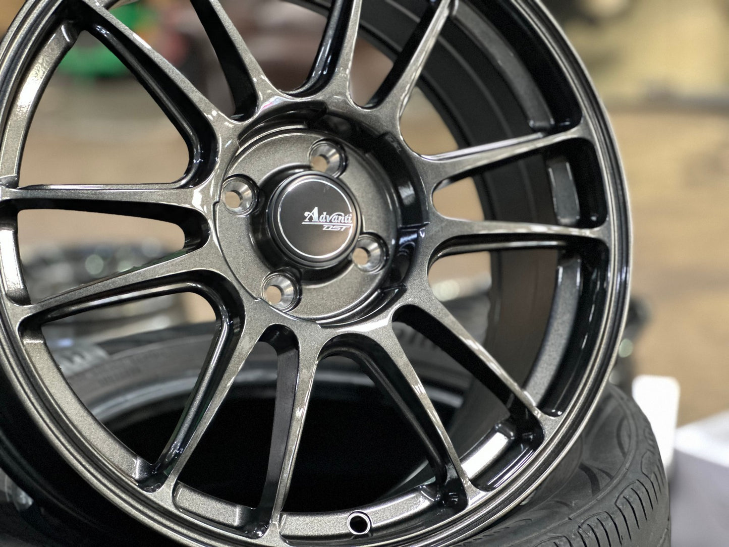 New 17X7 ET40 Advanti Ameros Rim (4 wheel) Gloss Gunmetal 4X100