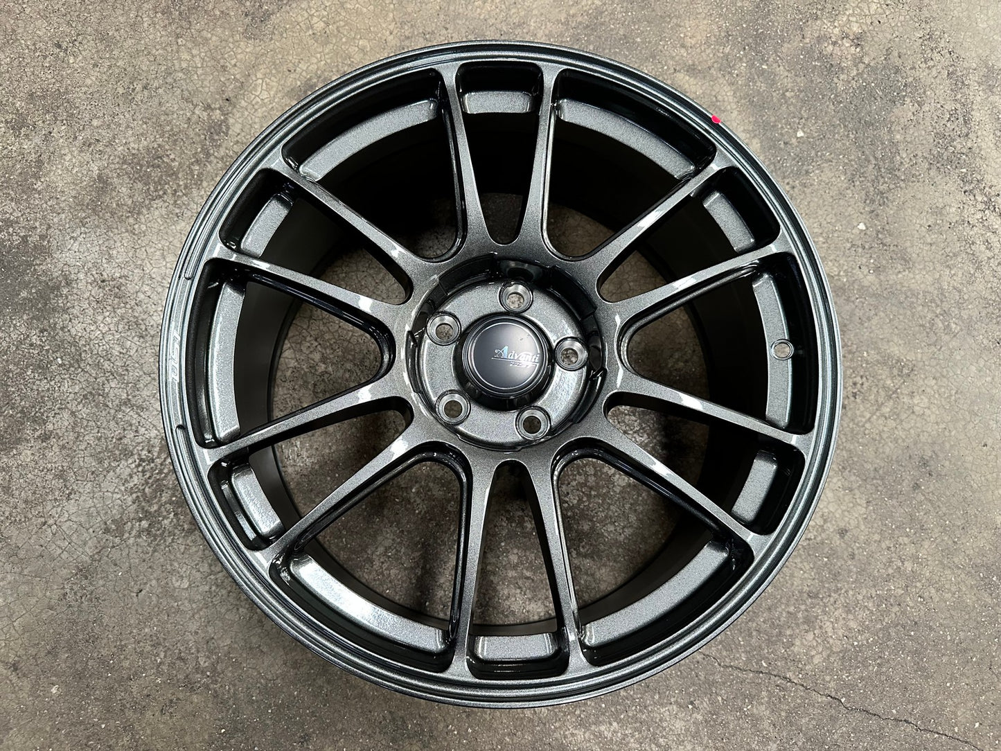 New 18X8.5 ET42 Advanti Ameros Rim (4 wheel) Gloss Gunmetal 5X112