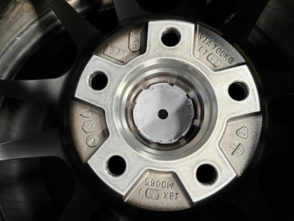 New 18X8.5 ET42 Advanti Ameros Rim (4 wheel) Gloss Black 5X114.3