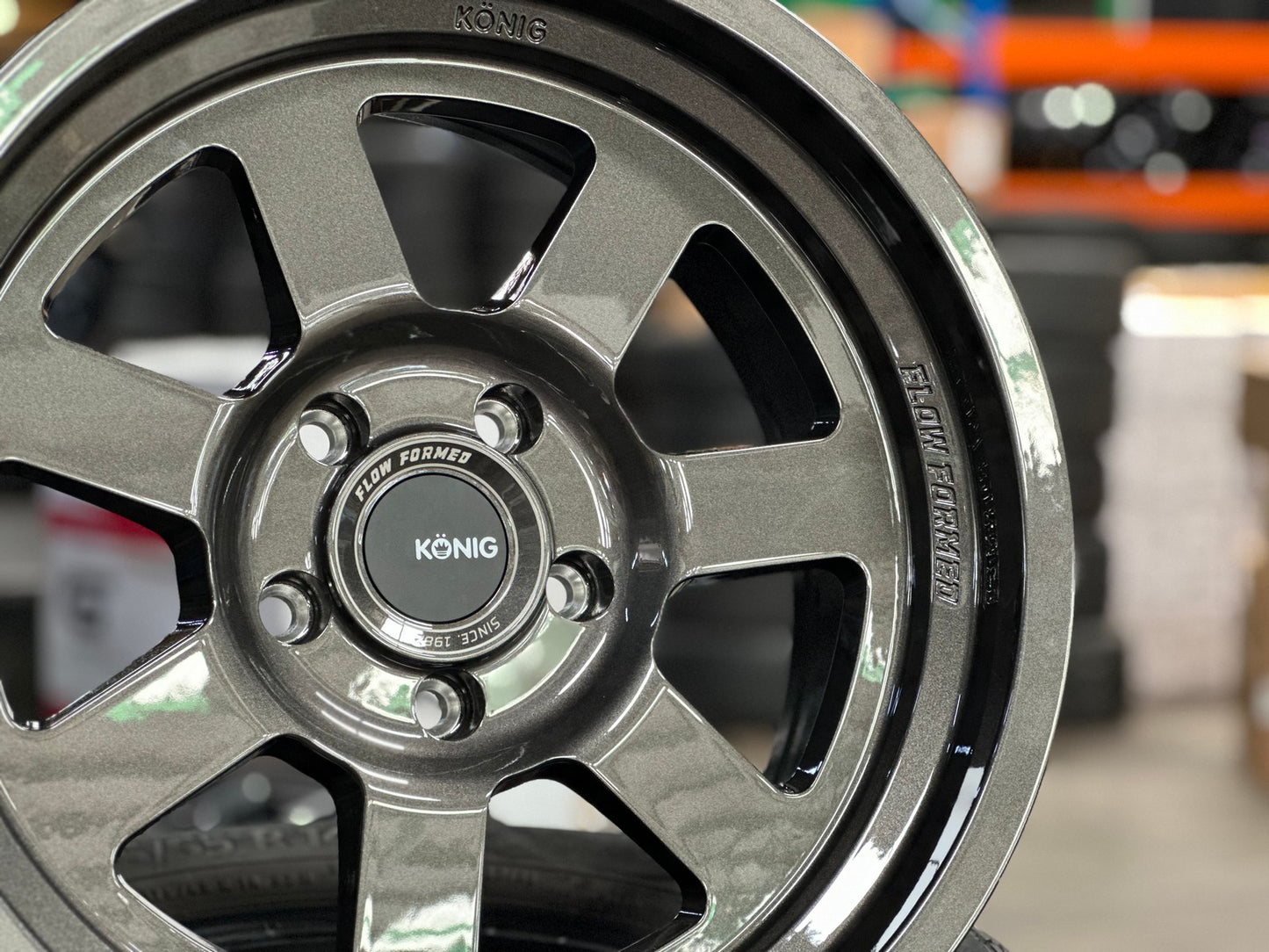 New 18X9 ET0 Konig Hypertrail HT2 Rim (5 wheel) Gloss Gunmetal 5X127