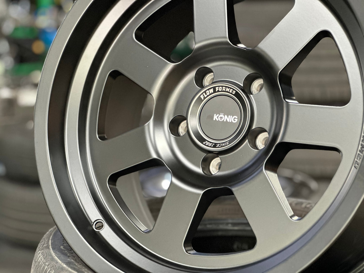 New 18X9 ET0 Konig Hypertrail HT2 Rim (5 wheel) Matt Bronze 5X127