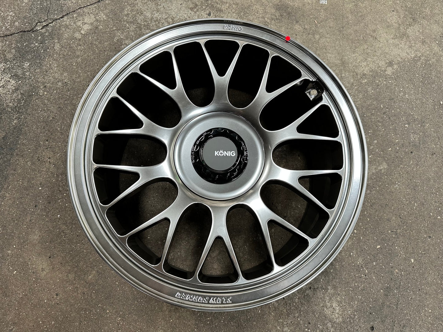 New 18X8.5 ET42 Konig MRK1 Rim (4 wheel) Gloss Gunmetal 5X108