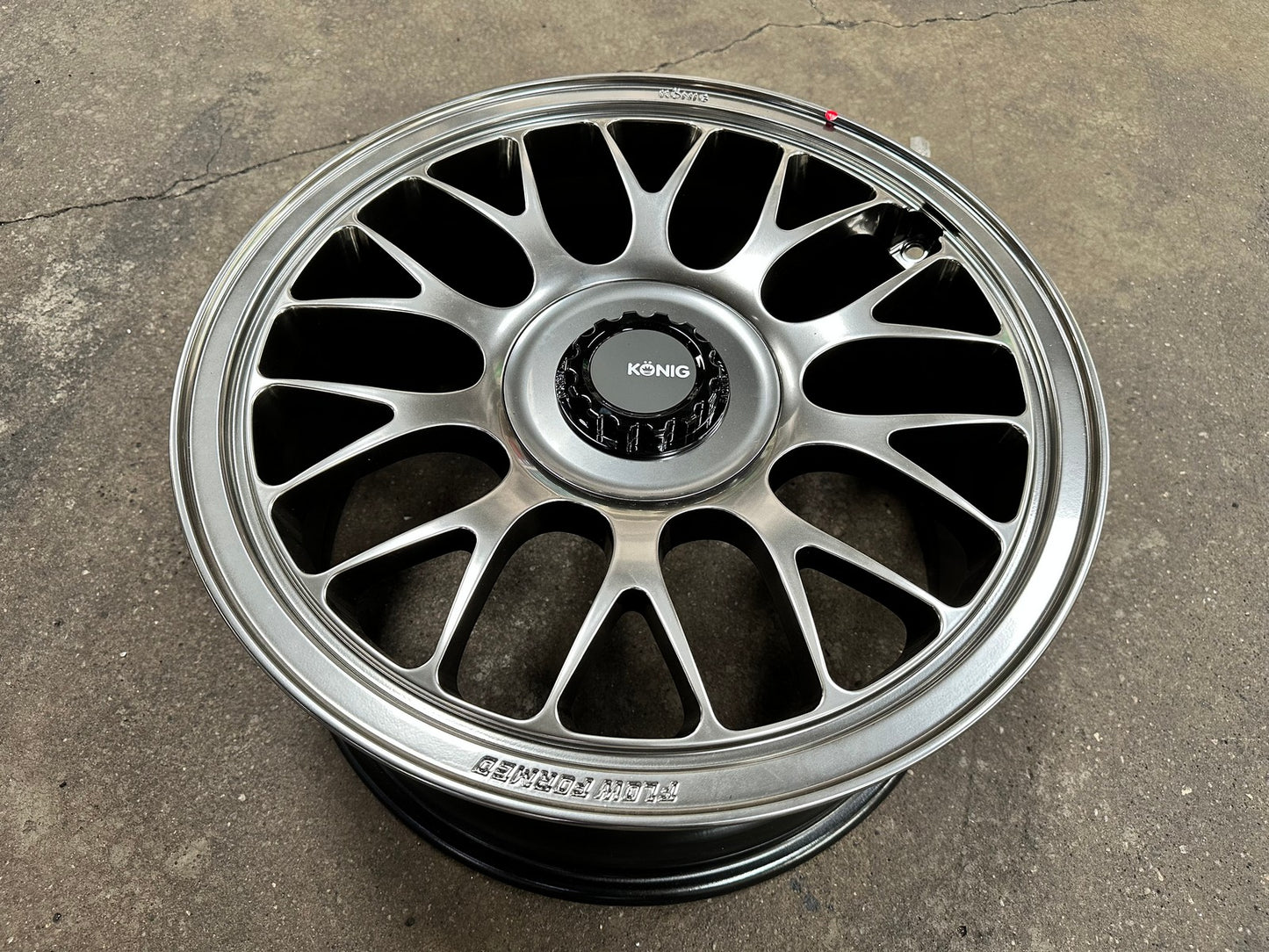 New 18X8.5 ET42 Konig MRK1 Rim (4 wheel) Gloss Gunmetal 5X108