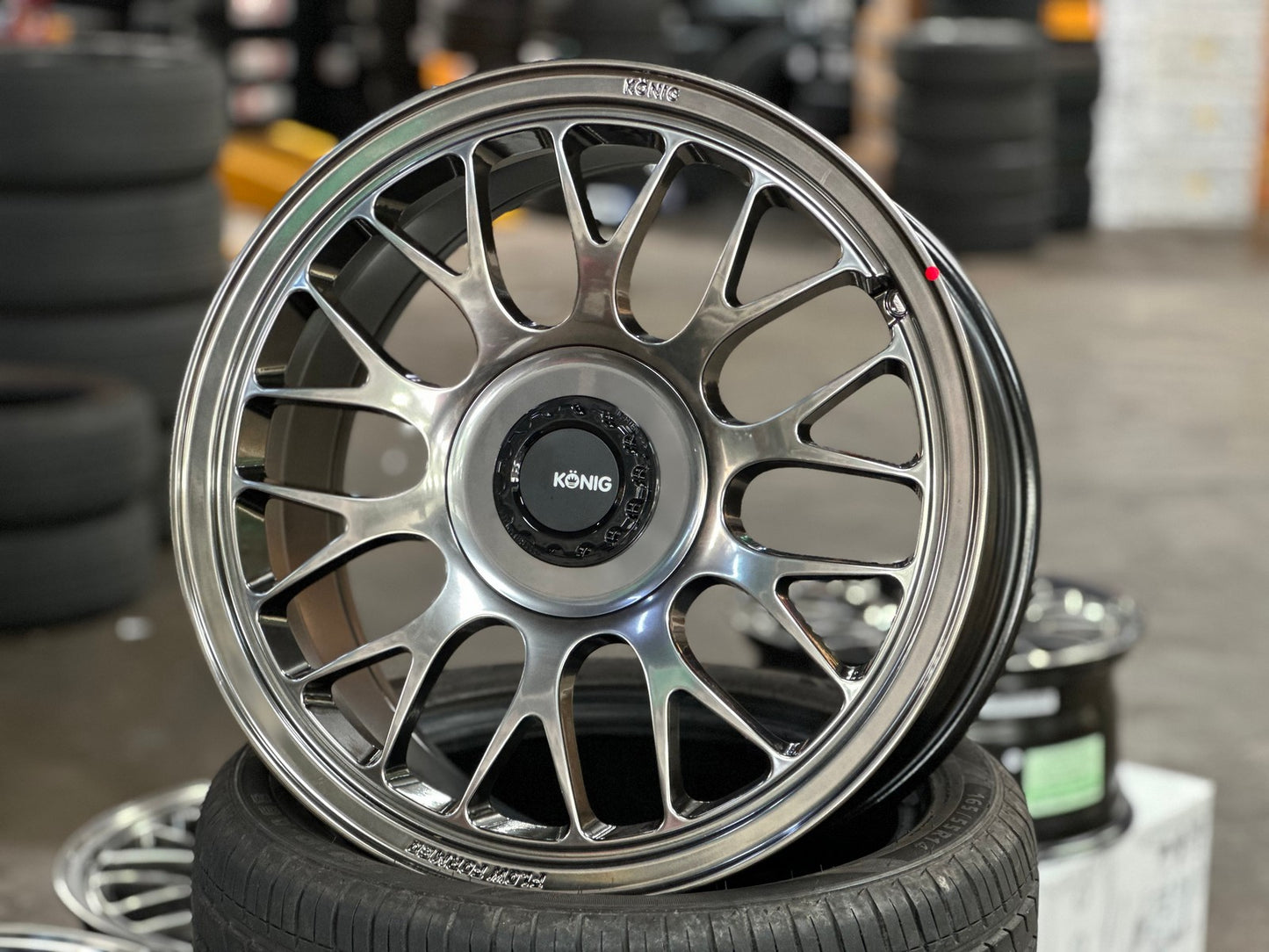 New 18X8.5 ET32 Konig MRK1 Rim (4 wheel) Gloss Gunmetal 5X112