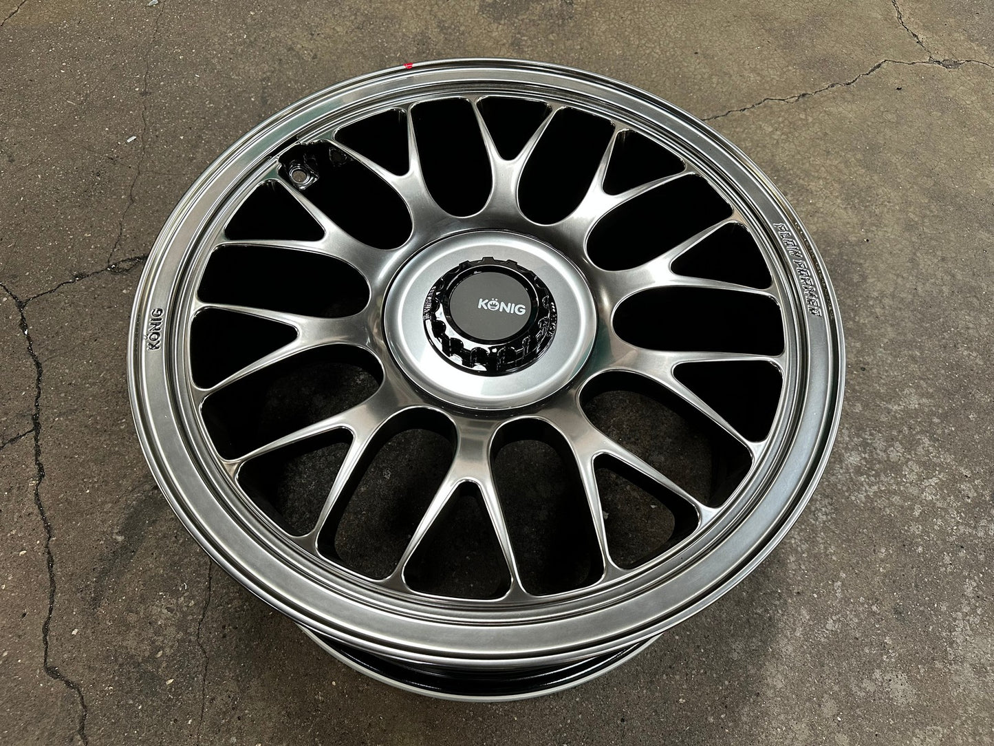 New 18X8.5 ET42 Konig MRK1 Rim (4 wheel) Gloss Gunmetal 5X112