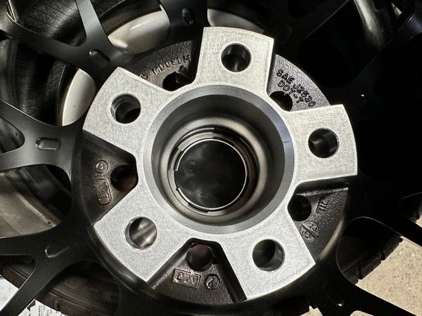 New 18X9.5 ET40 Konig MRK1 Rim (4 wheel) Gloss Gunmetal 5X114.3