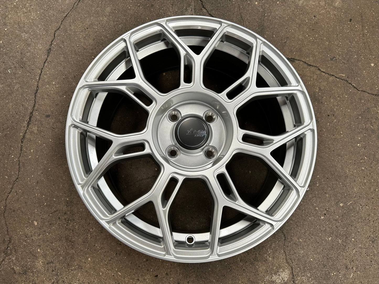 New 16X7 ET40 Advanti Asphalt Rim (4 wheel) Gloss Silver 4X100