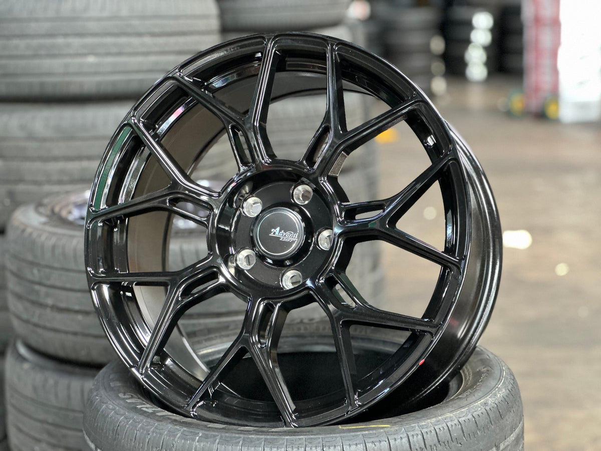 New 18X8.5 ET40 Advanti Asphalt Rim (4 wheel) Gloss Black 5X114.3