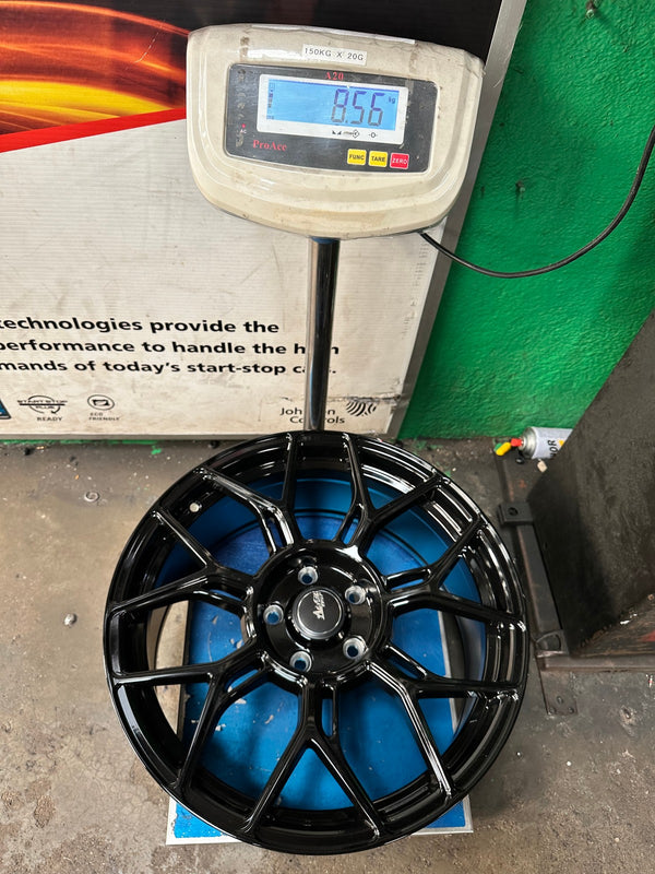 New 18X8.5 ET40 Advanti Asphalt Rim (4 wheel) Gloss Black 5X114.3