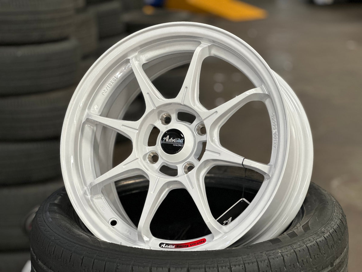 New 15X6.5 ET38 Advanti MI526 Rim (4 wheel) Gloss White 4X100
