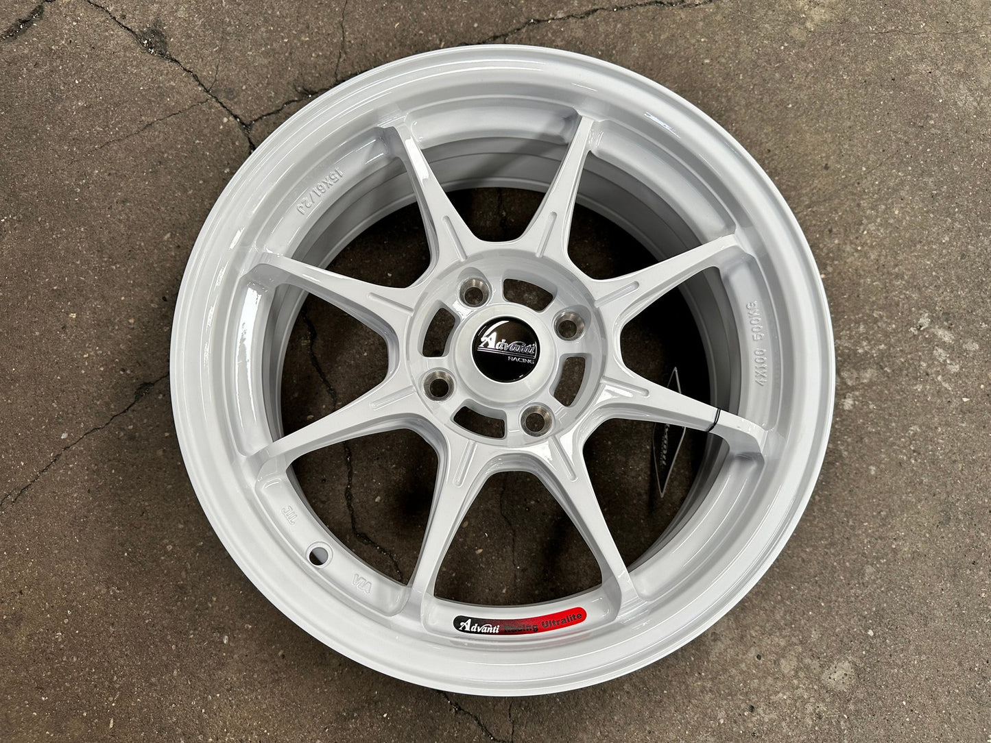 New 15X6.5 ET38 Advanti MI526 Rim (4 wheel) Gloss White 4X100