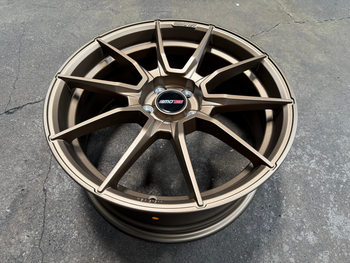 New 18X8 ET40 Motec MCR2 Rim (4 wheel) Matt Bronze 5X108