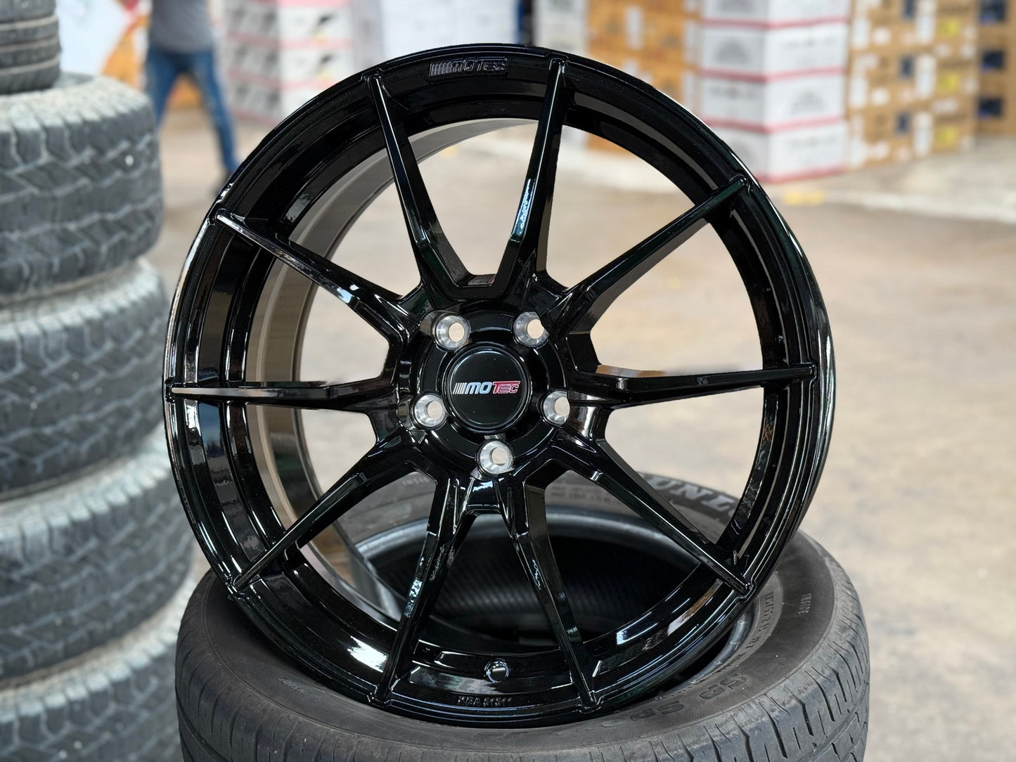 New 18X8 ET40 Motec MCR2 Rim (4 wheel) Gloss Black 5X108