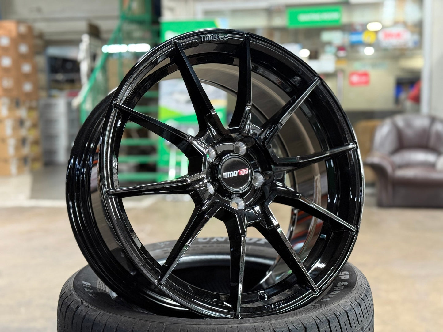 New 18X8 ET40 Motec MCR2 Rim (4 wheel) Gloss Black 5X108