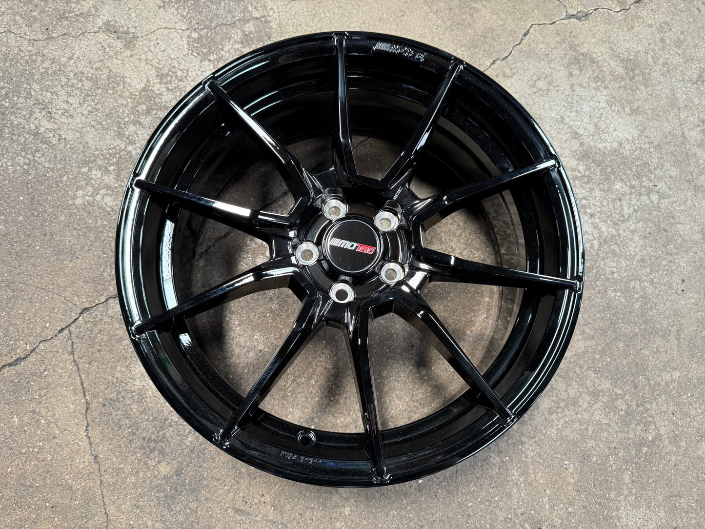 New 18X8 ET40 Motec MCR2 Rim (4 wheel) Gloss Black 5X108