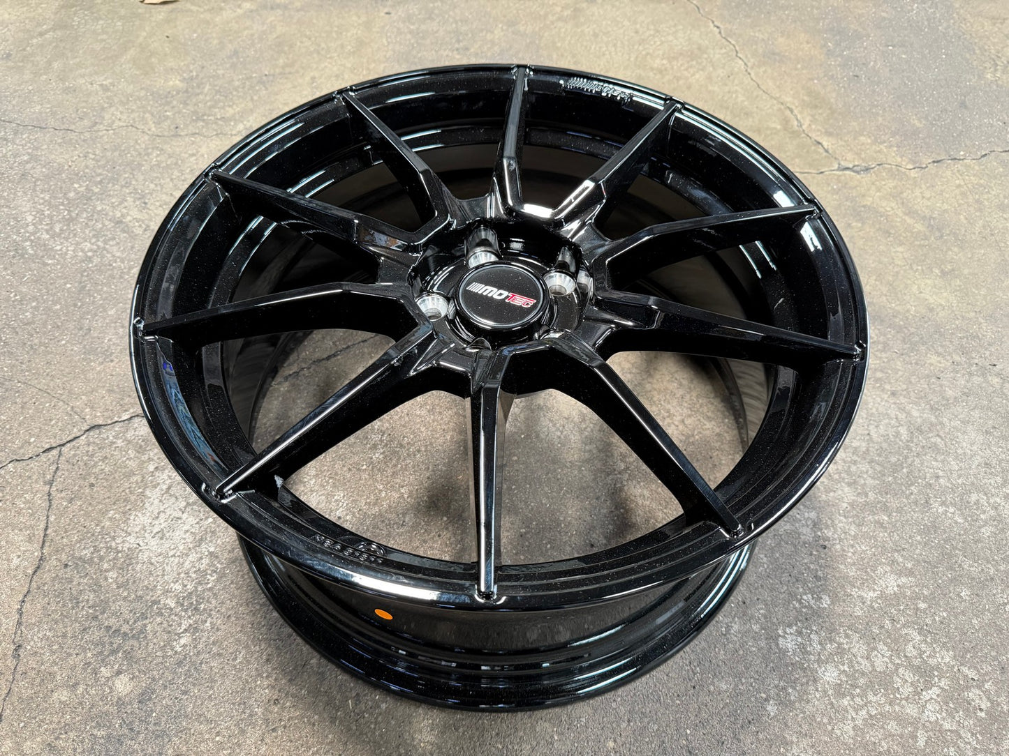New 18X8 ET40 Motec MCR2 Rim (4 wheel) Gloss Black 5X108