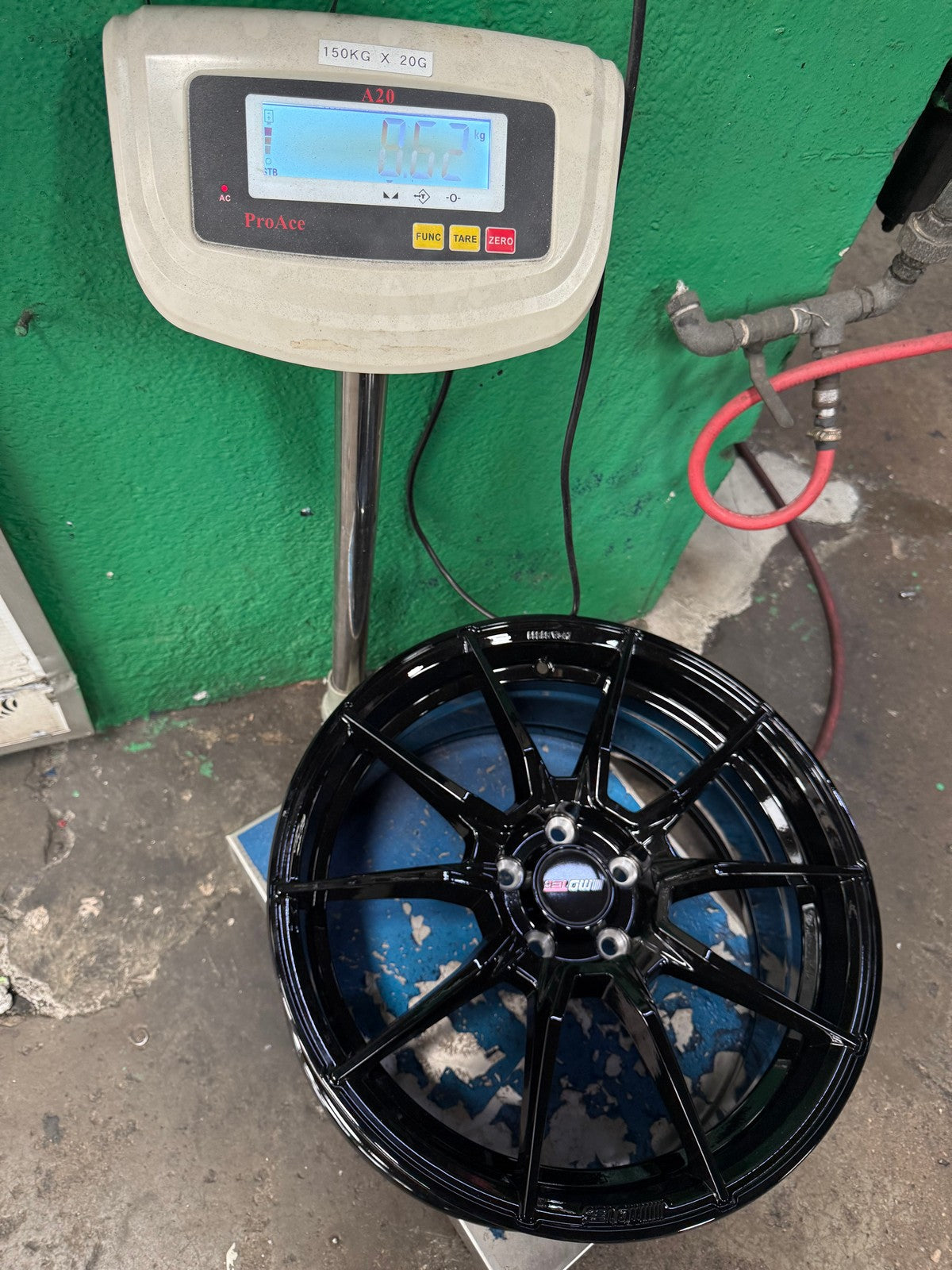 New 18X8 ET40 Motec MCR2 Rim (4 wheel) Gloss Black 5X108