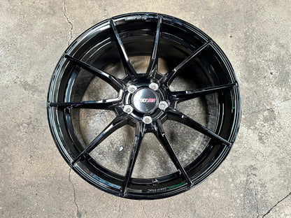 New 19X8.5 ET43 Motec MCR2 Rim (4 wheel) Gloss Black 5X112