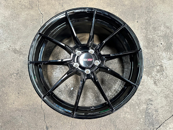New 19X8.5 ET43 Motec MCR2 Rim (4 wheel) Gloss Black 5X112